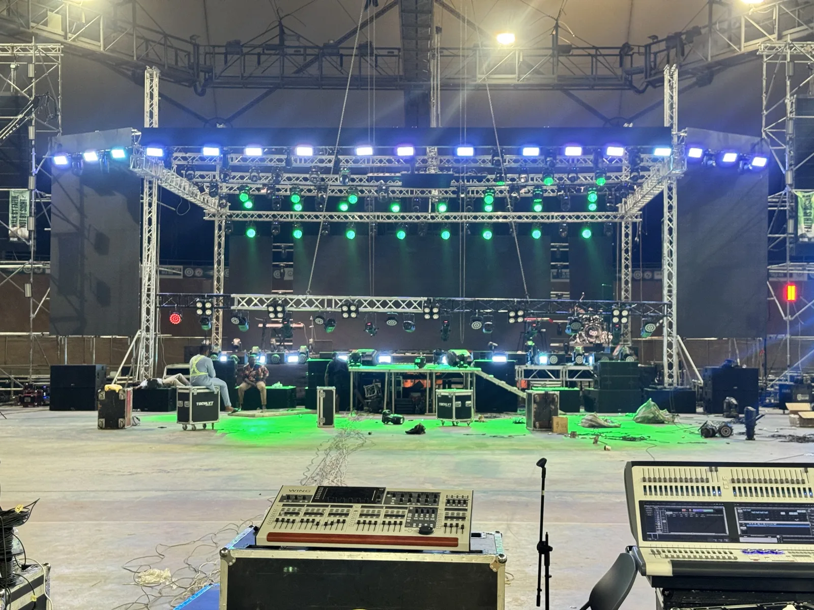 Night build. Lighting rig up, panels still in their cases